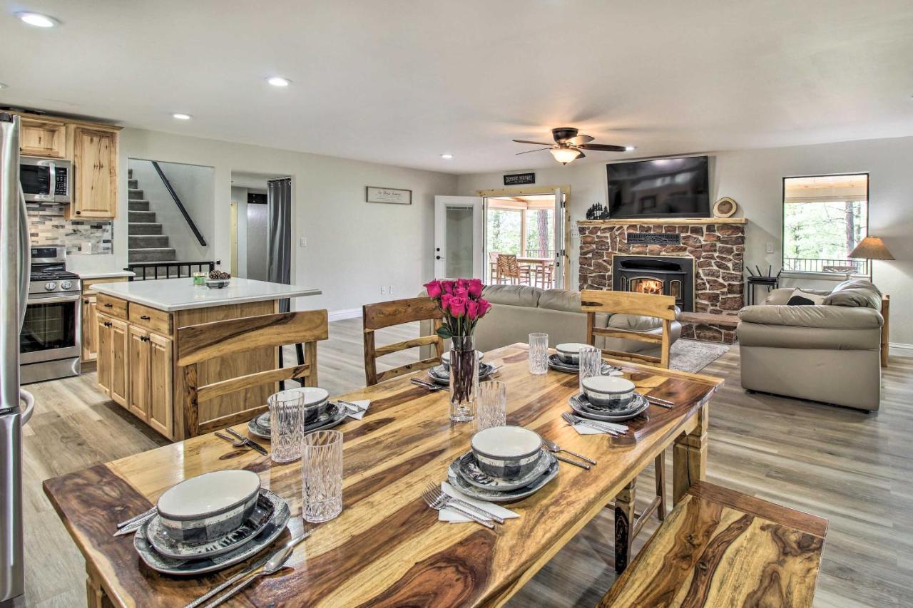 Pinetop Creekside Cabin Secret Game Room! Экстерьер фото